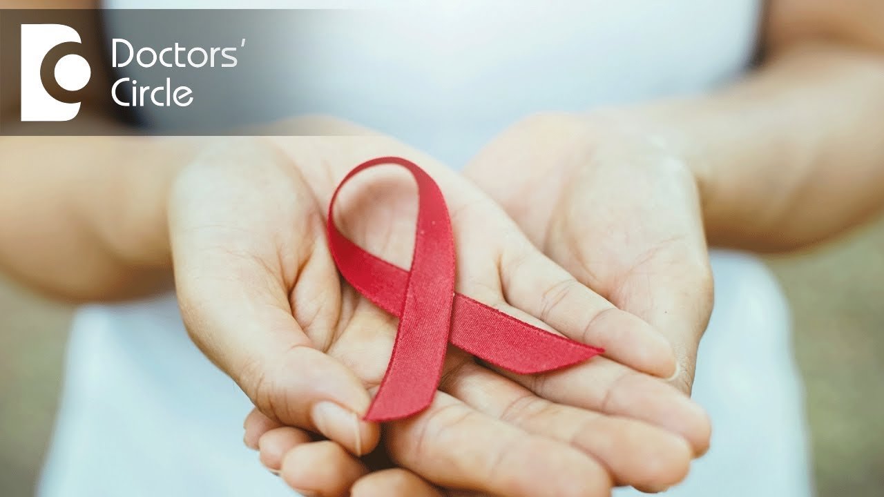 Can HIV symptoms persist despite negative 4th generation test?