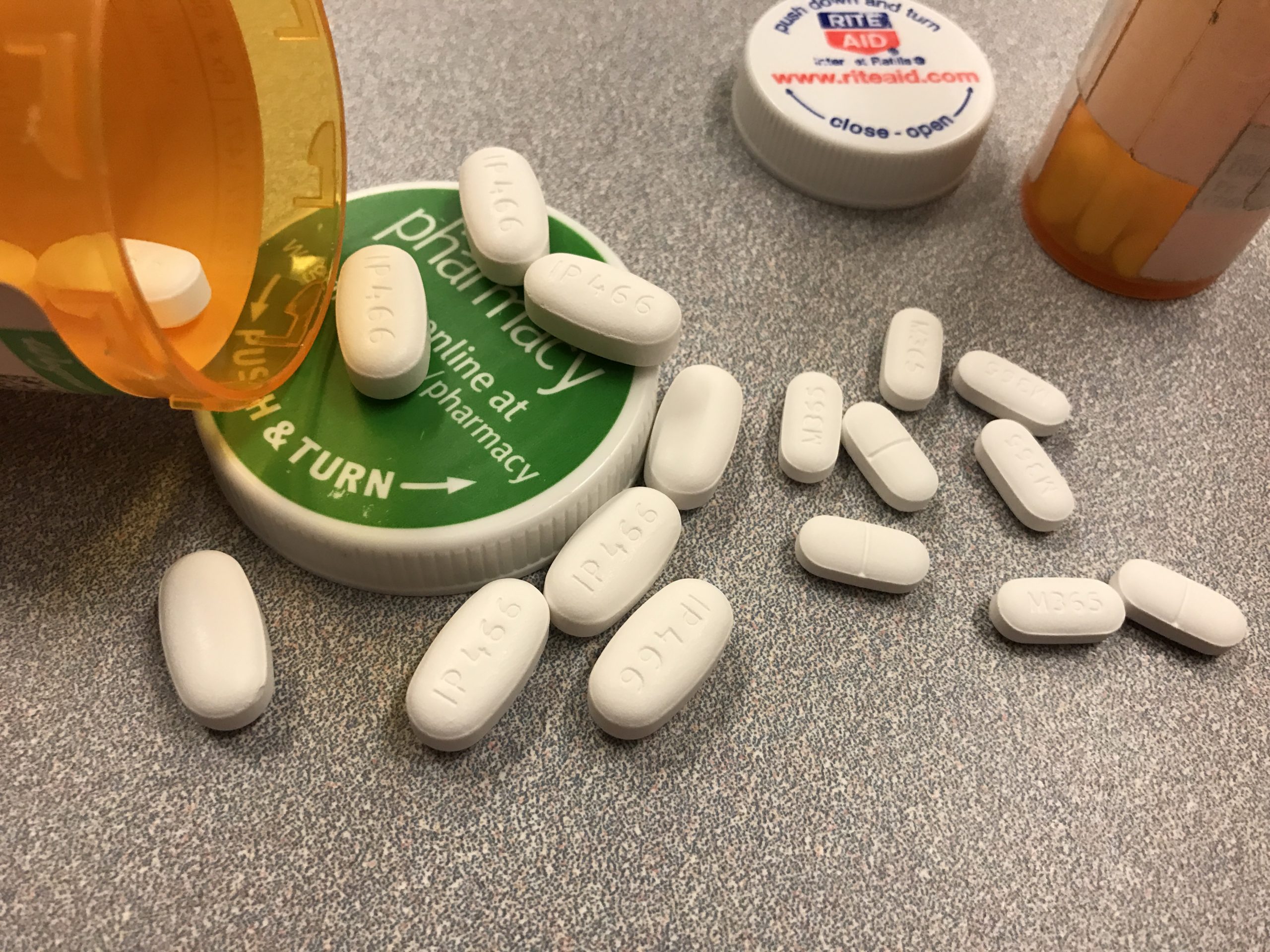 Can I Take Ibuprofen With Hydrocodone Acetaminophen